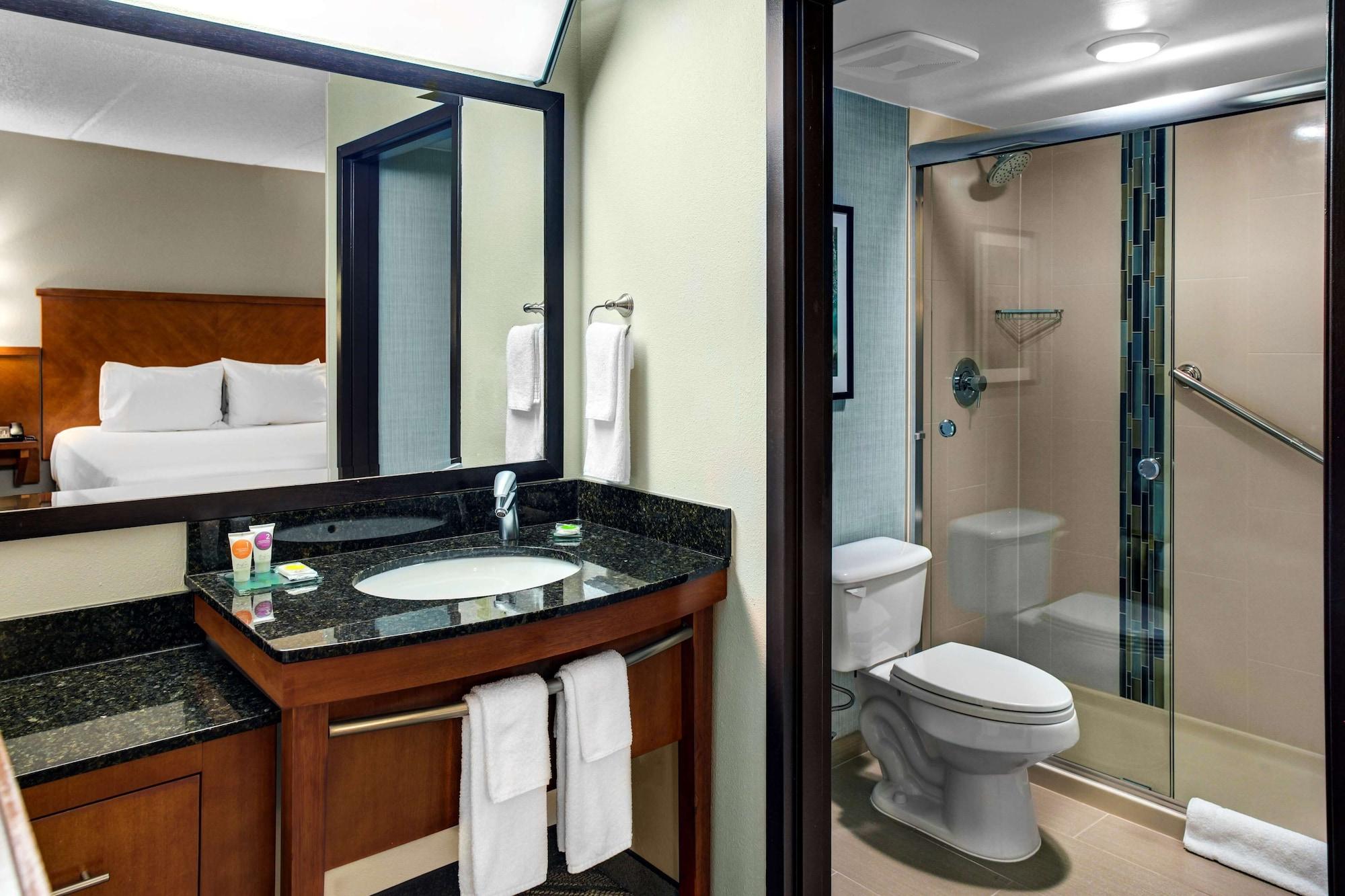 Hyatt Place Louisville-East Dış mekan fotoğraf
