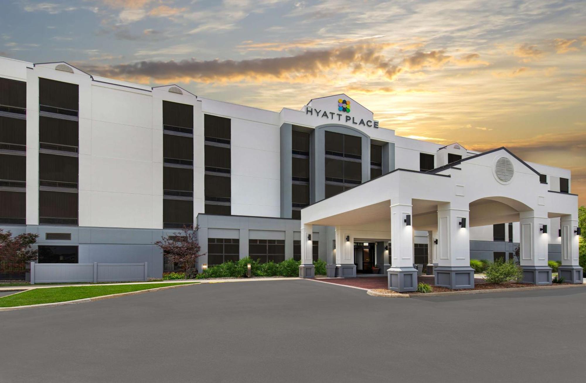 Hyatt Place Louisville-East Dış mekan fotoğraf