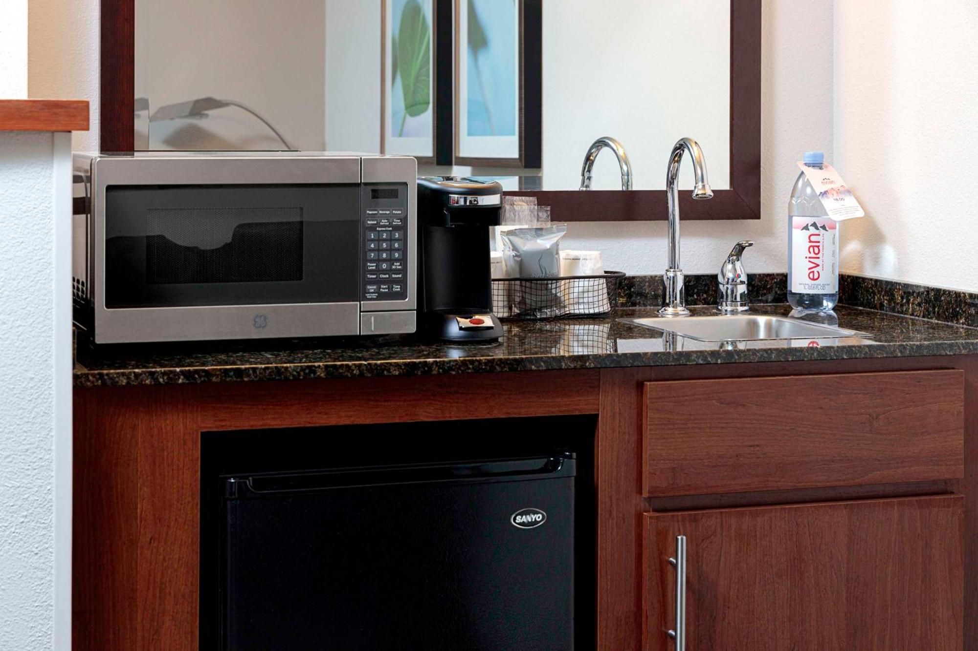 Hyatt Place Louisville-East Dış mekan fotoğraf